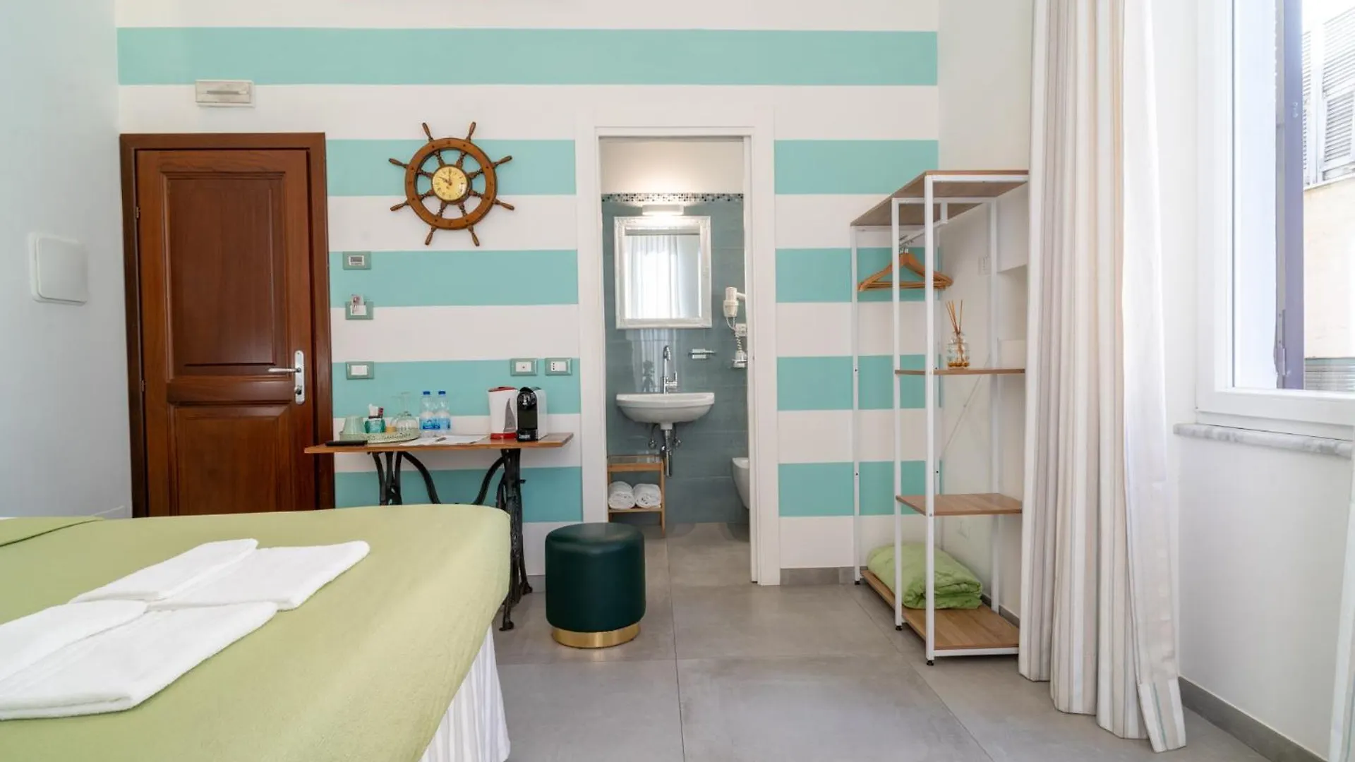 Teresa Rooms & Suites La Spezia