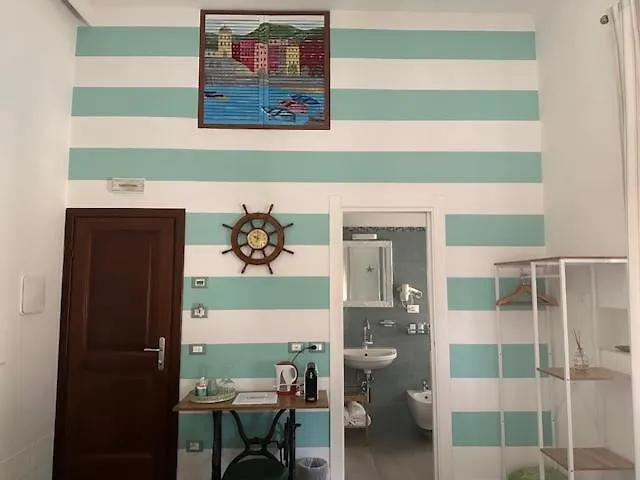 Teresa Rooms & Suites La Spezia 0*,  Italy